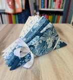 Laundry Basket Quilts, Special Delivery, Fat Quarter Bundle
