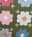 Vintage Blooms Quilt Kit