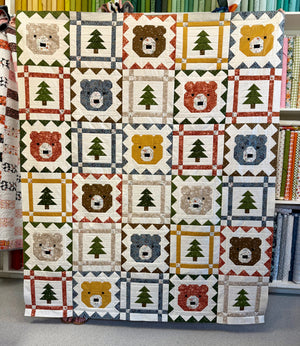 Grizzly Grove Quilt Kit