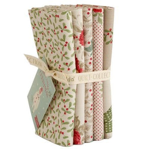 **Preorder** Tilda Merry Little Christmas Fat Quarter Bundle 5pc Cream TL200345